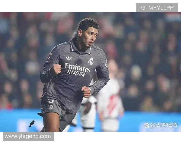 贝林厄姆在皇马的角色困惑：中场难以发光前锋位置又难以适应